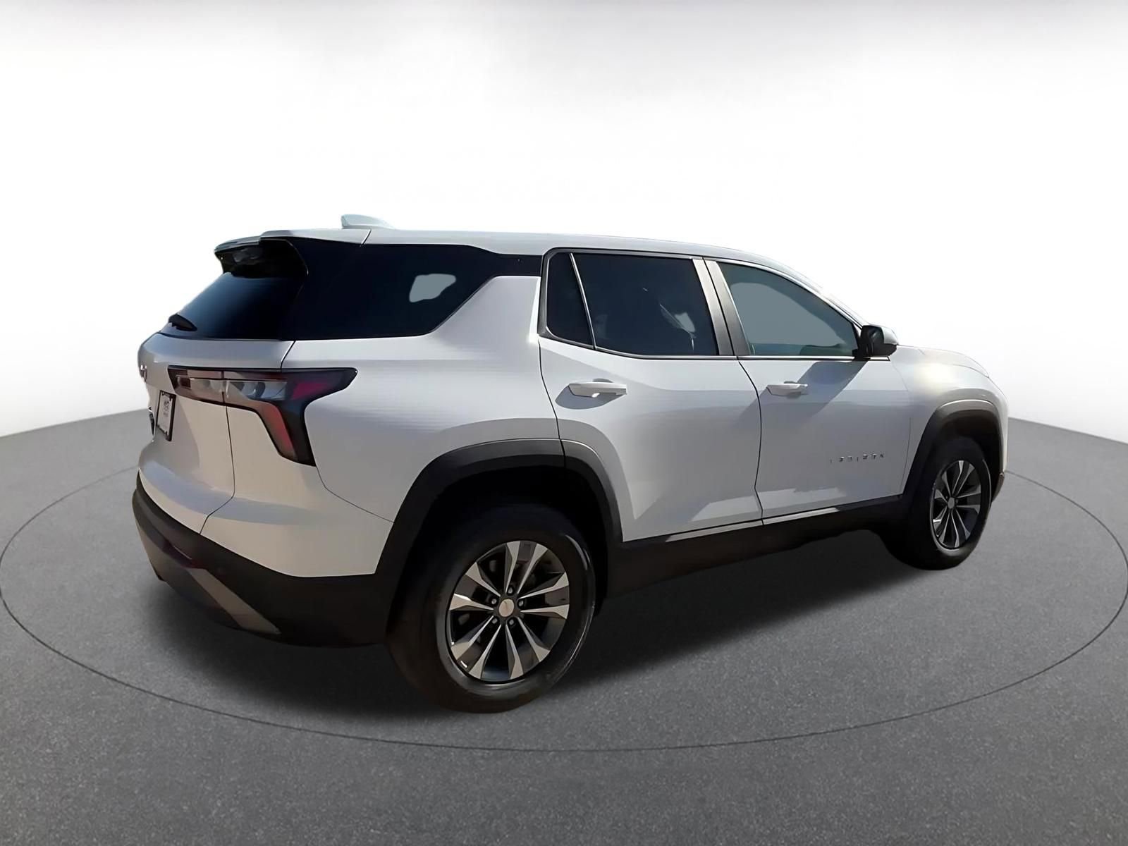 Thumbnail: 2025 Chevrolet Equinox - 15