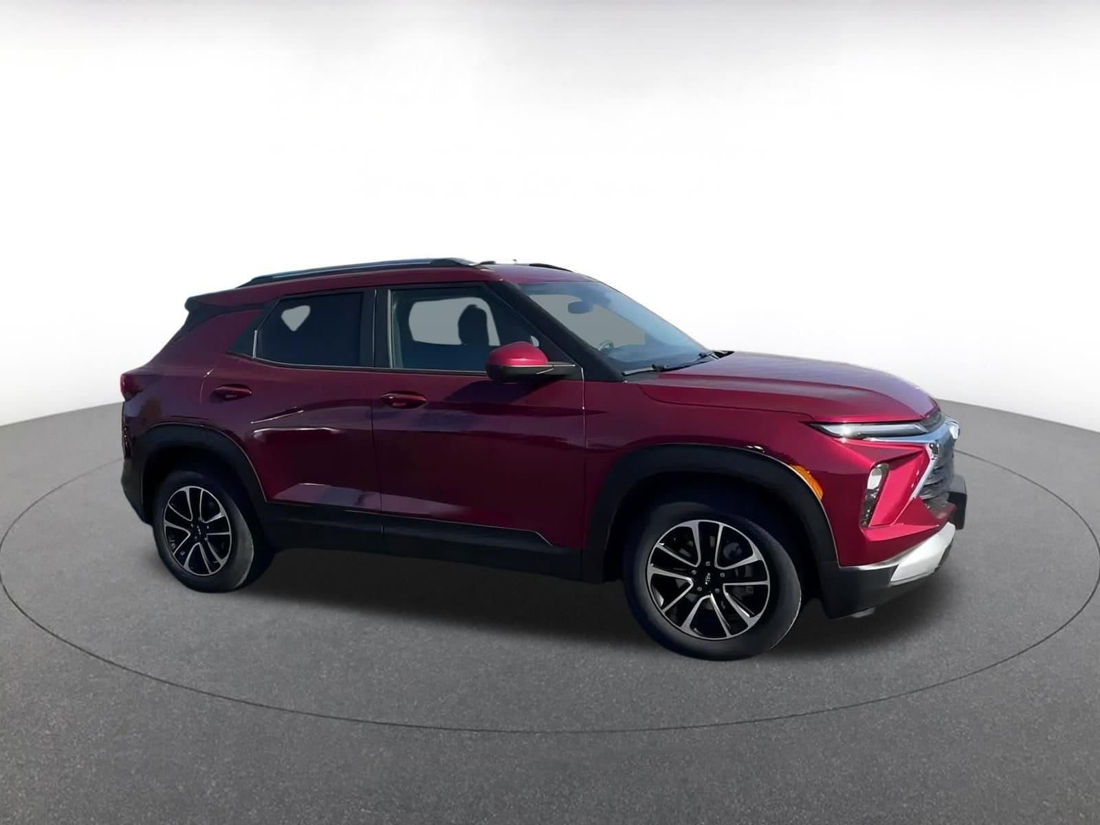 Thumbnail: 2025 Chevrolet TrailBlazer - 2