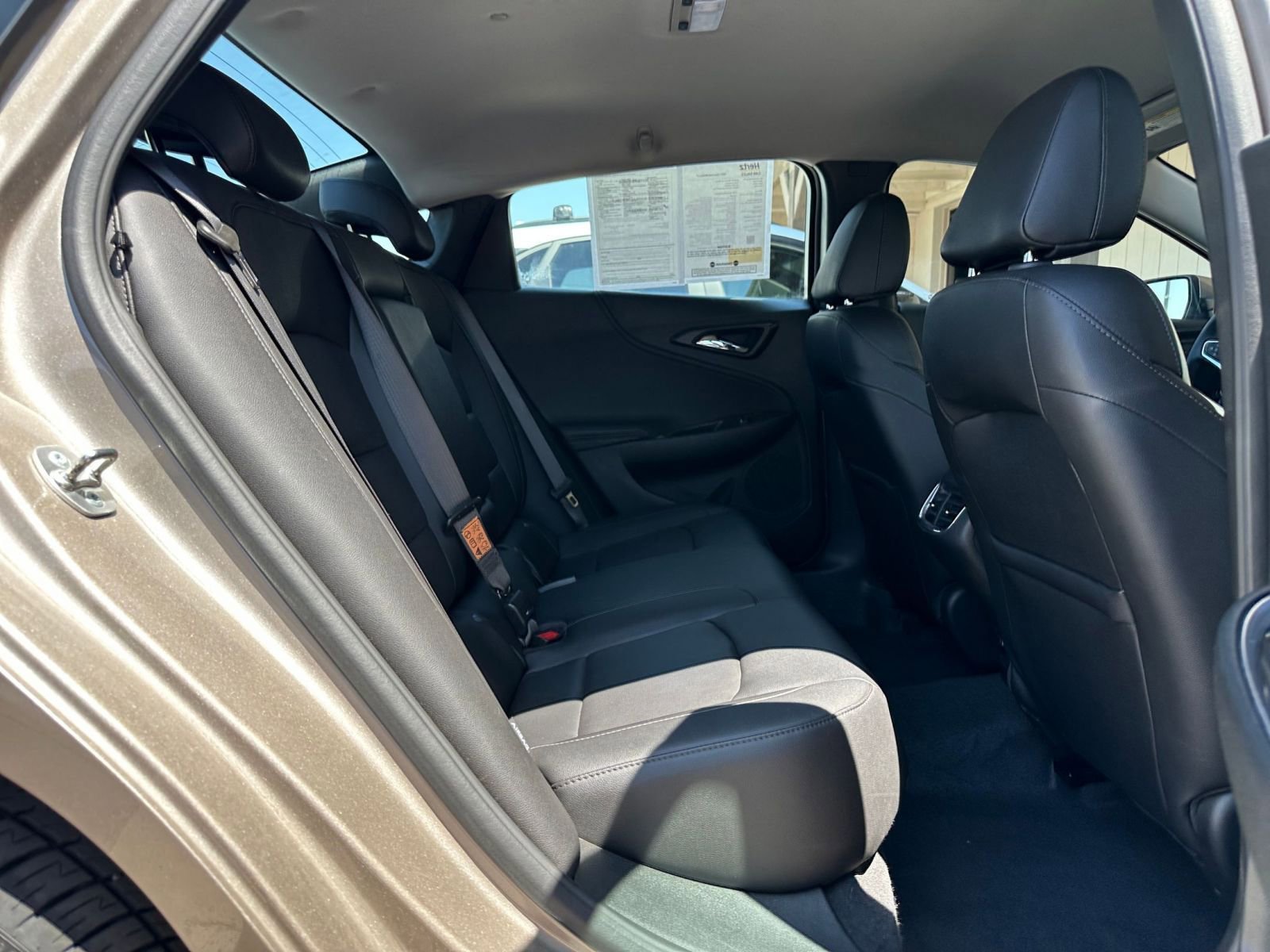 Thumbnail: 2024 Chevrolet Malibu - 25