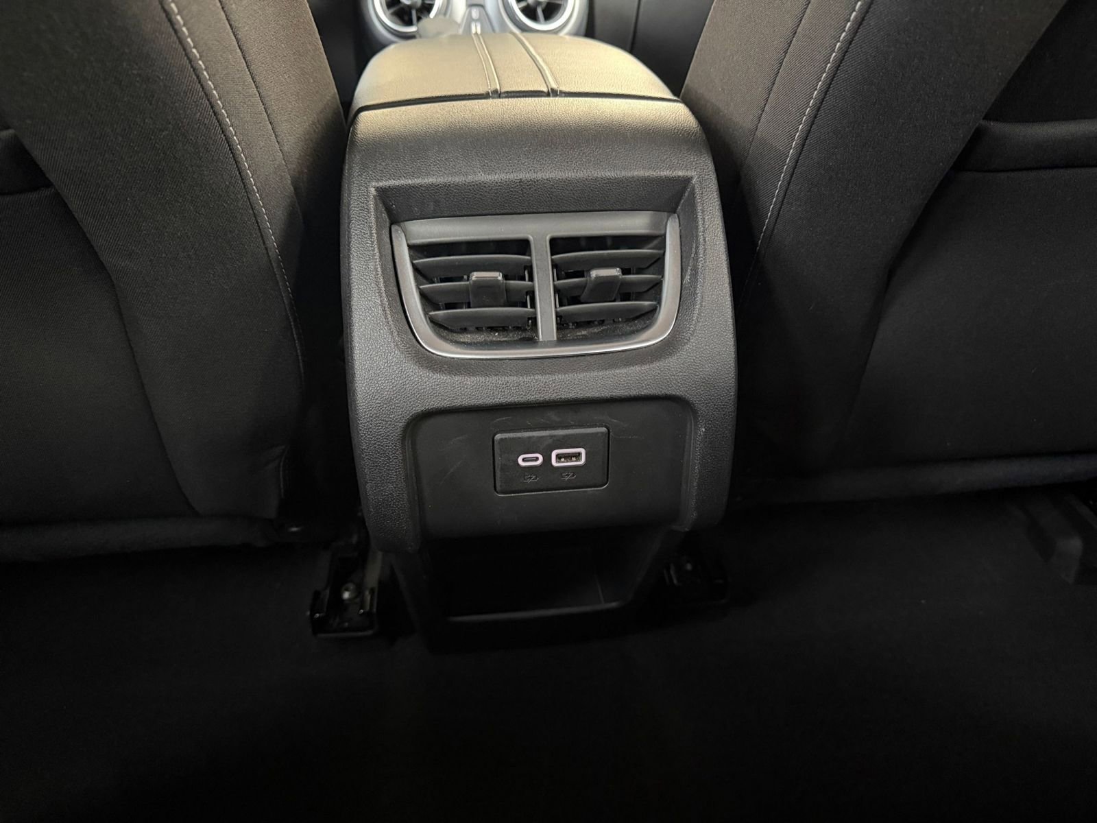 Thumbnail: 2025 Chevrolet Blazer - 23