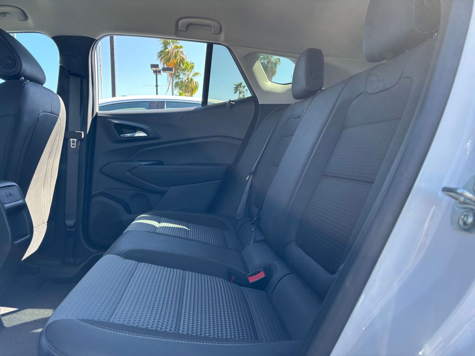 Thumbnail: 2025 Chevrolet Trax - 24