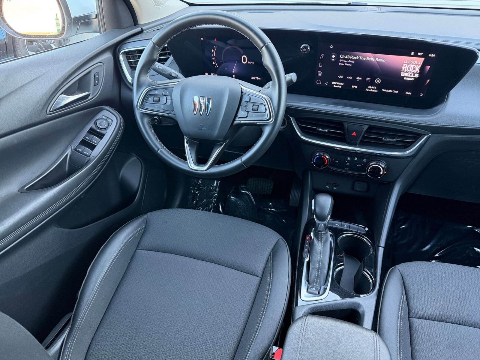 Thumbnail: 2025 Buick Encore GX - 33