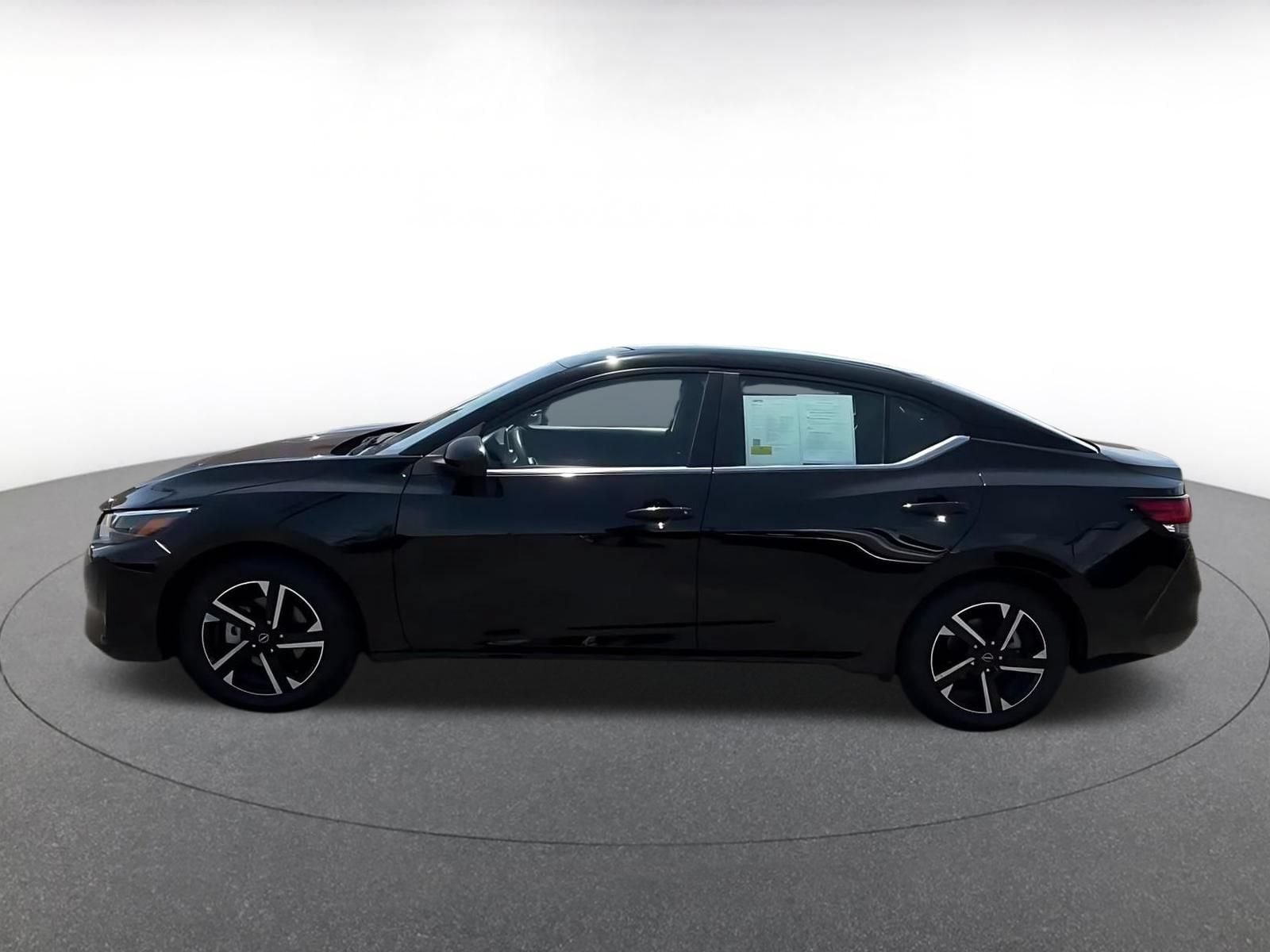 Thumbnail: 2025 Nissan Sentra - 7