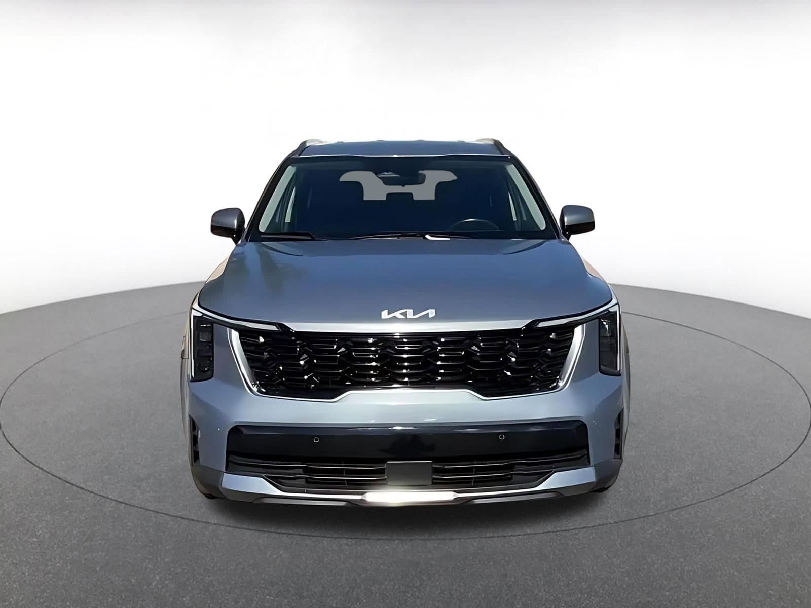 Thumbnail: 2024 Kia Sorento - 4