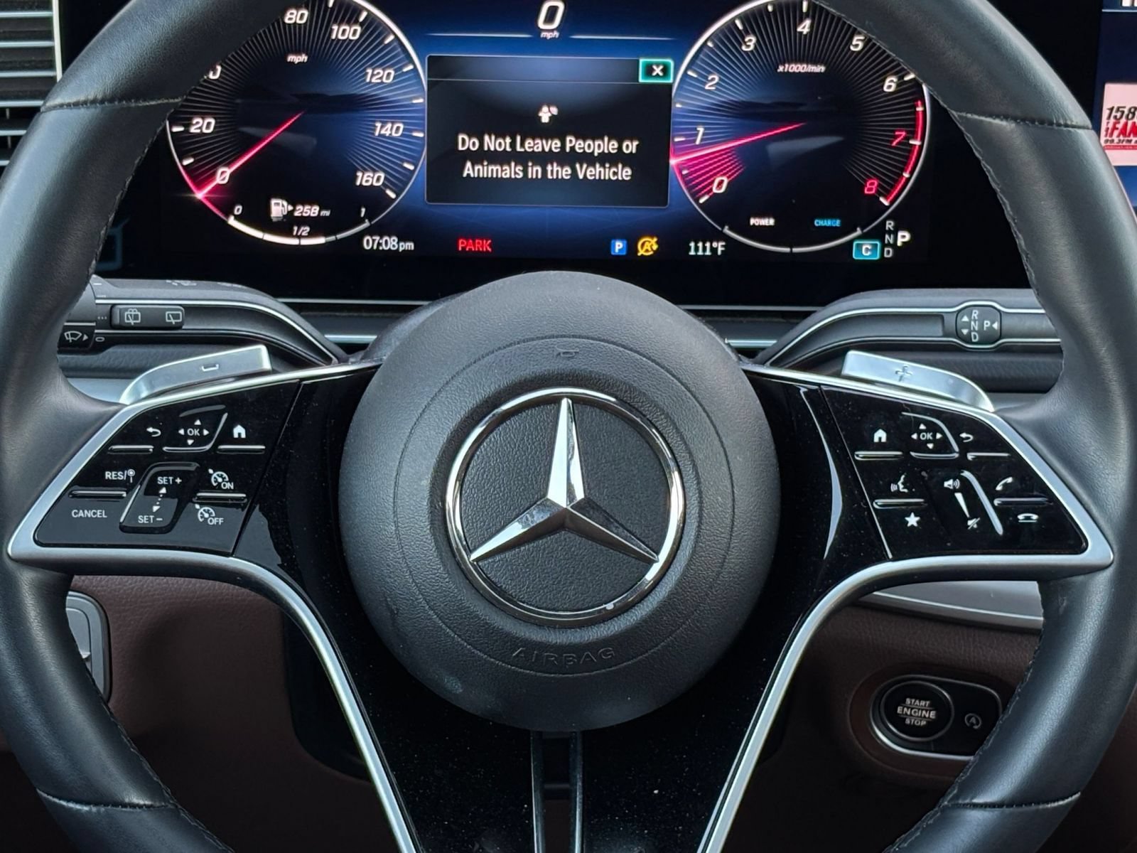 Thumbnail: 2026 Mercedes-Benz GLE - 30