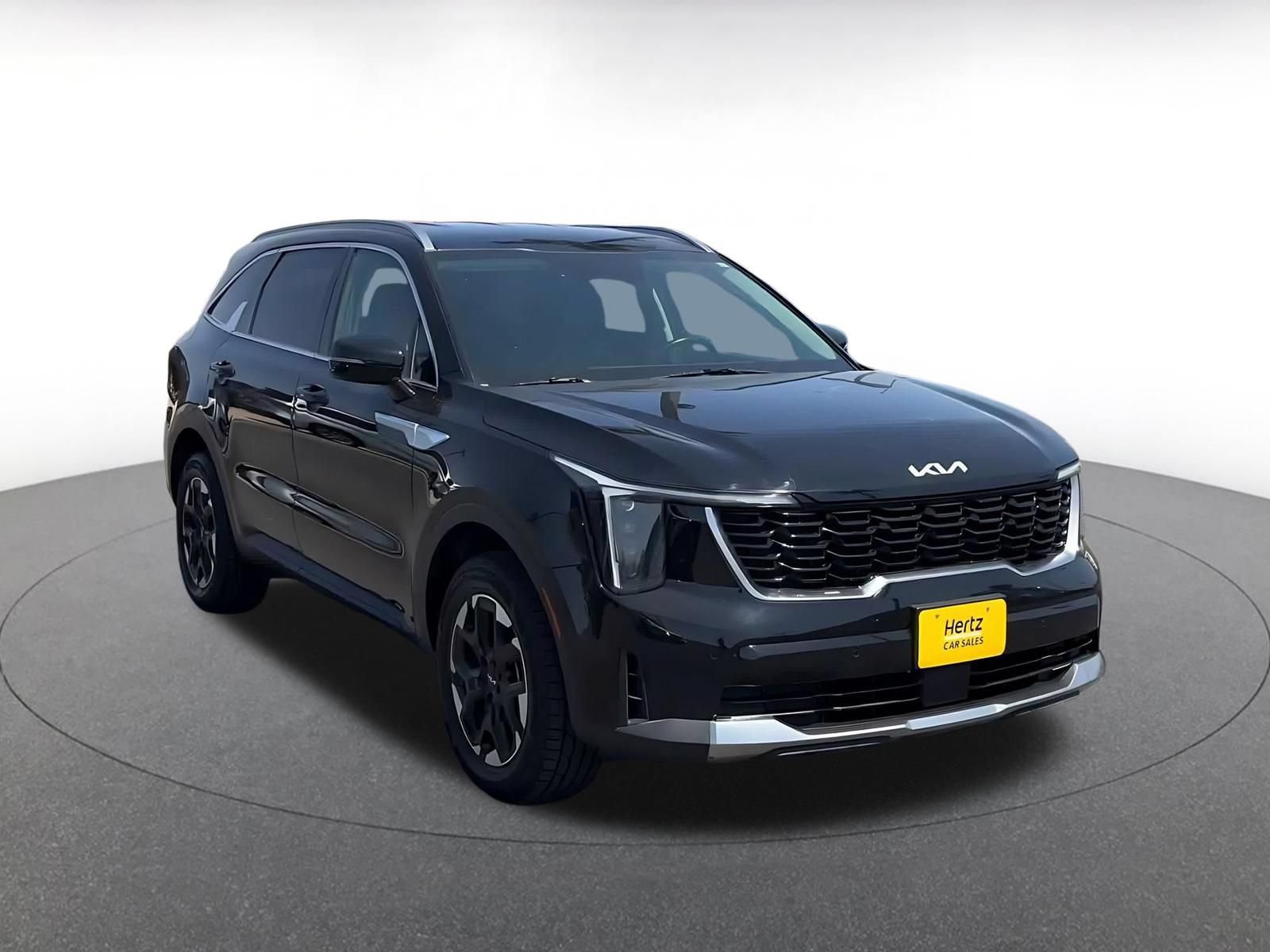 Thumbnail: 2024 Kia Sorento - 3