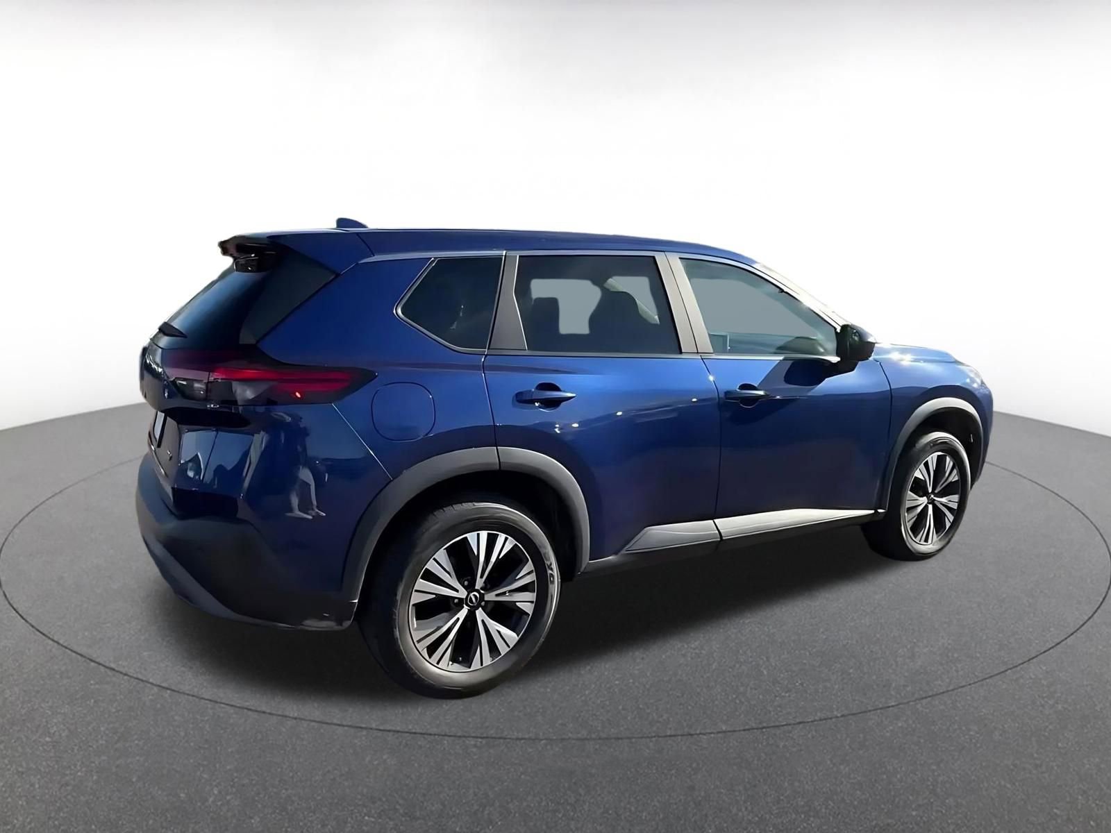 Thumbnail: 2023 Nissan Rogue - 15