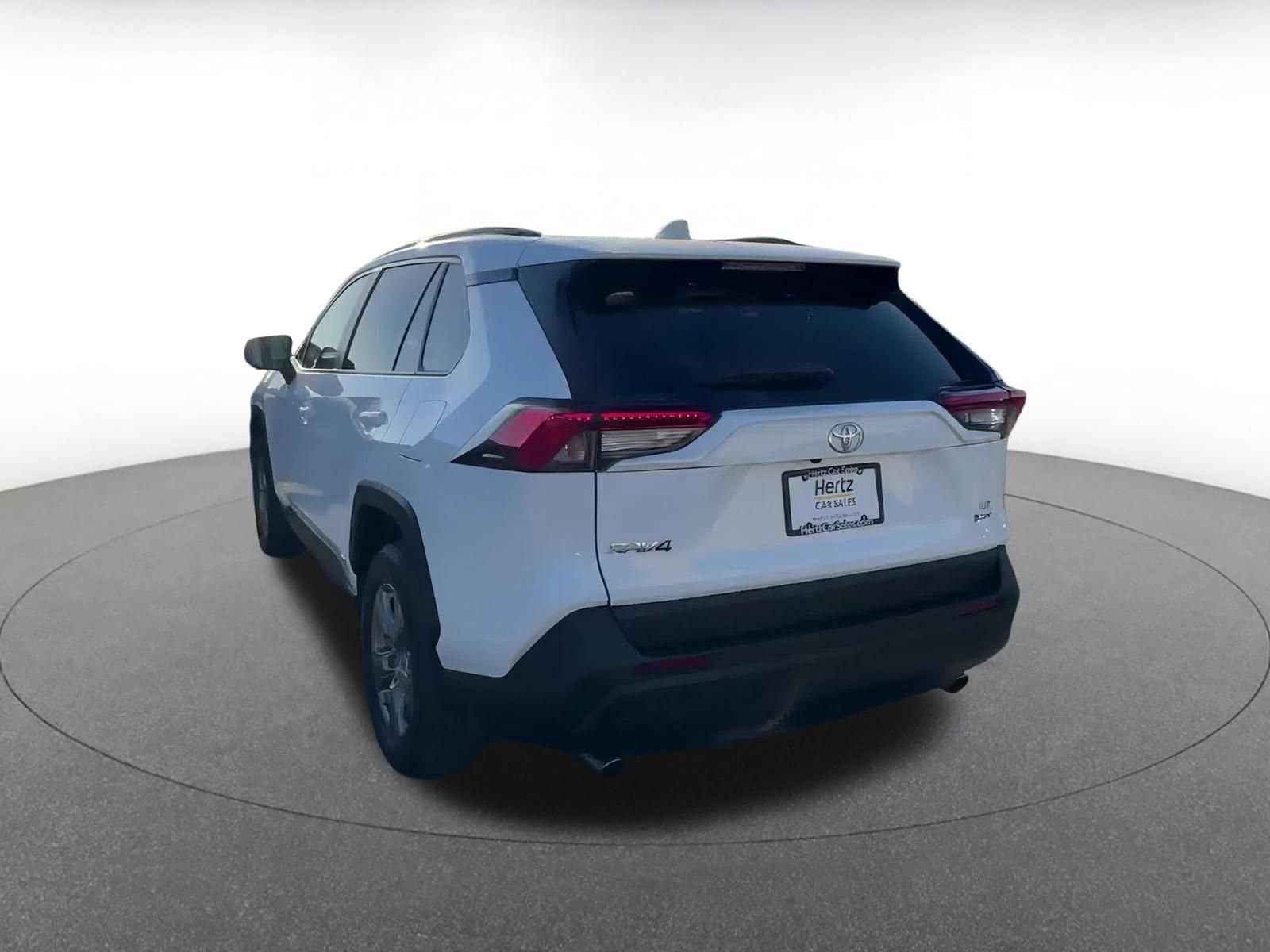 Thumbnail: 2025 Toyota RAV4 - 11