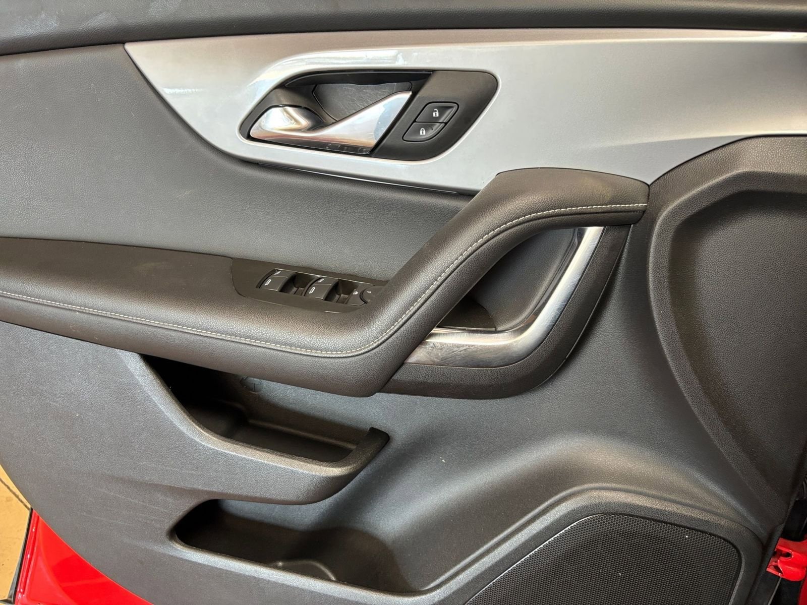 Thumbnail: 2025 Chevrolet Blazer - 18