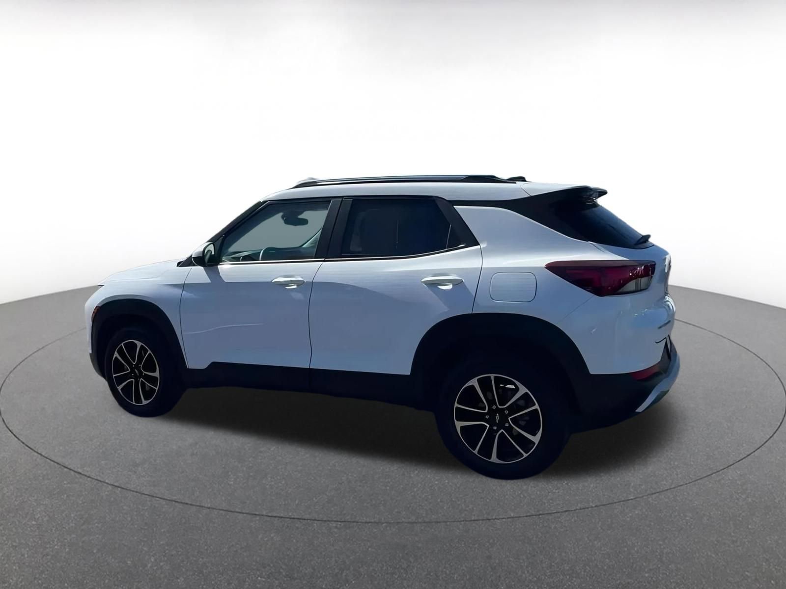 Thumbnail: 2025 Chevrolet TrailBlazer - 10