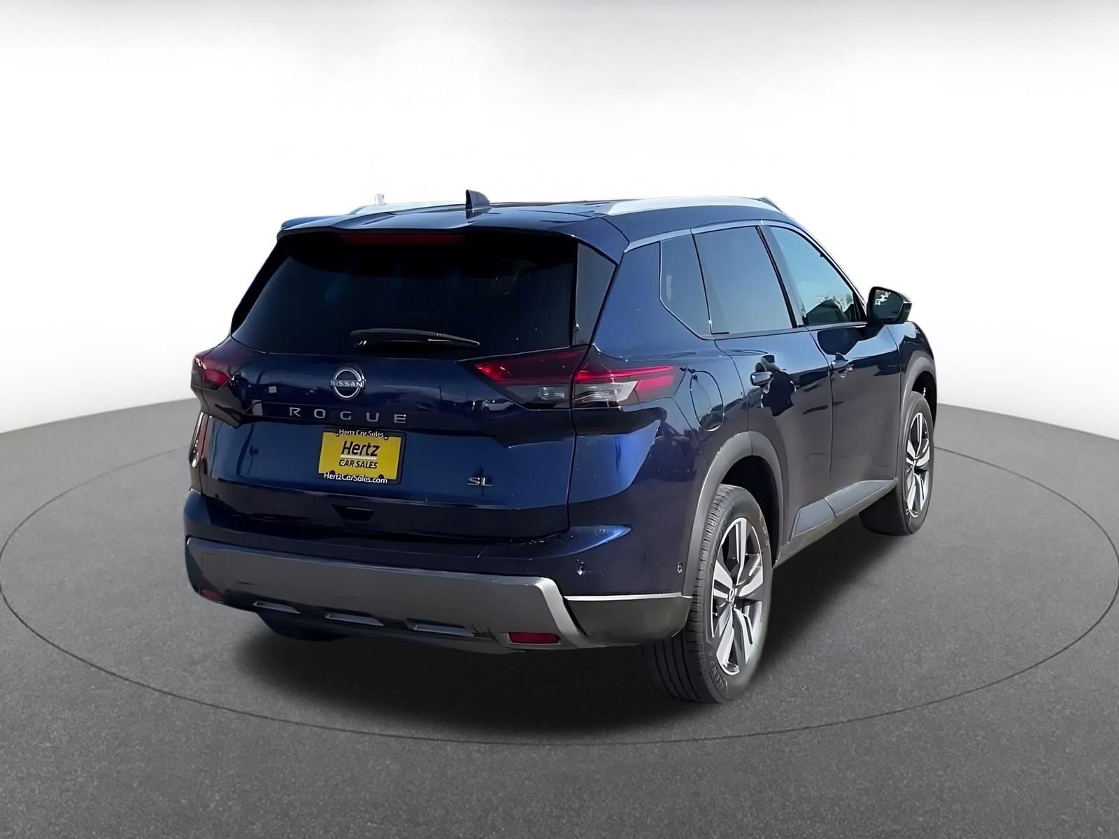 Thumbnail: 2026 Nissan Rogue - 12