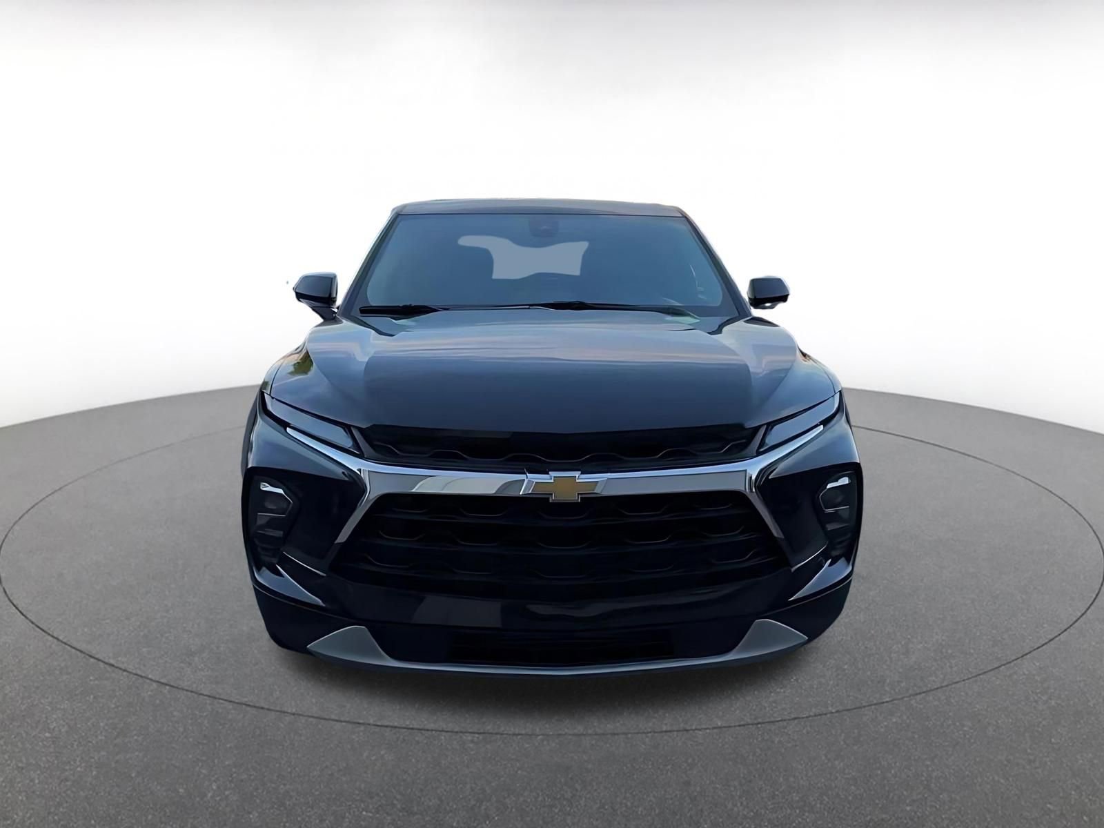 Thumbnail: 2025 Chevrolet Blazer - 4