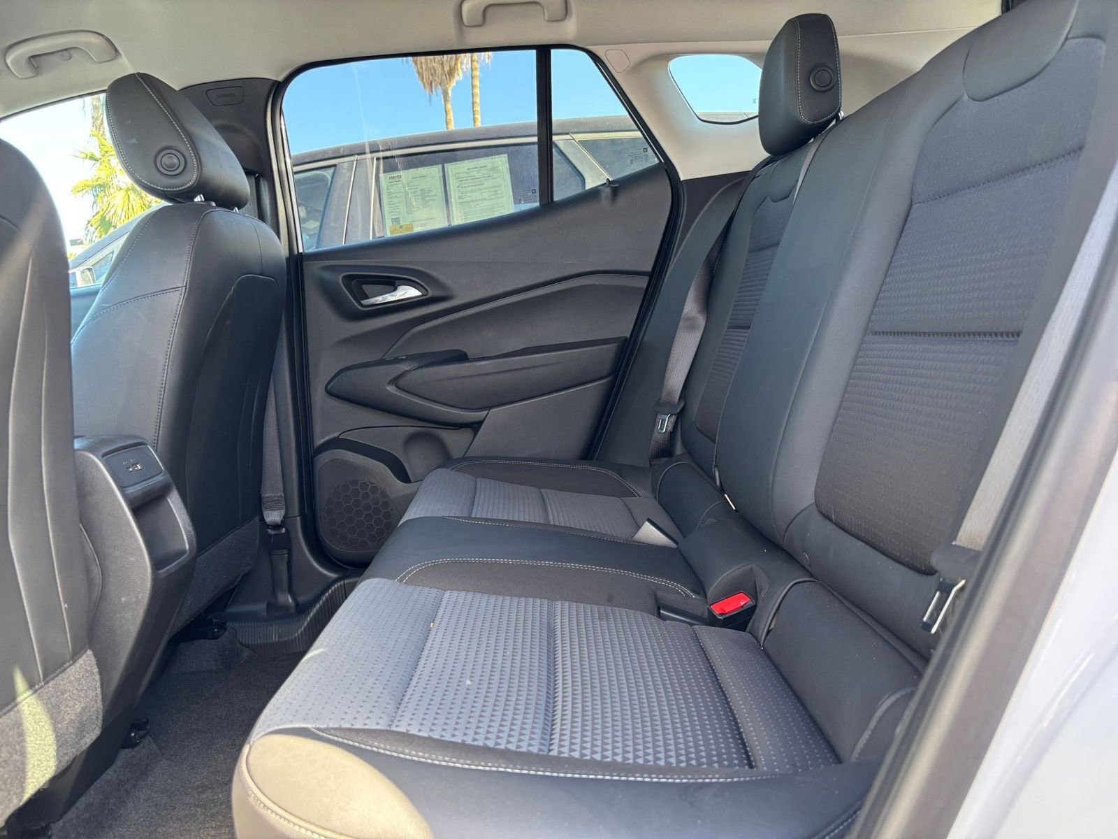 Thumbnail: 2025 Chevrolet Trax - 24