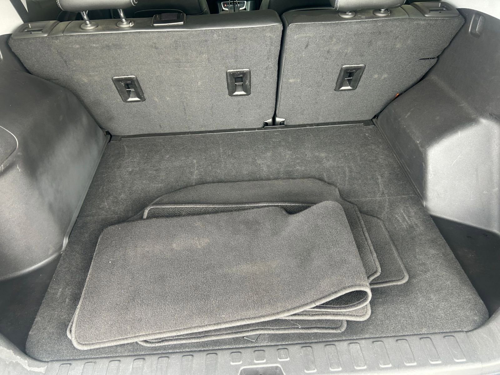2024 GMC Terrain SLT 31
