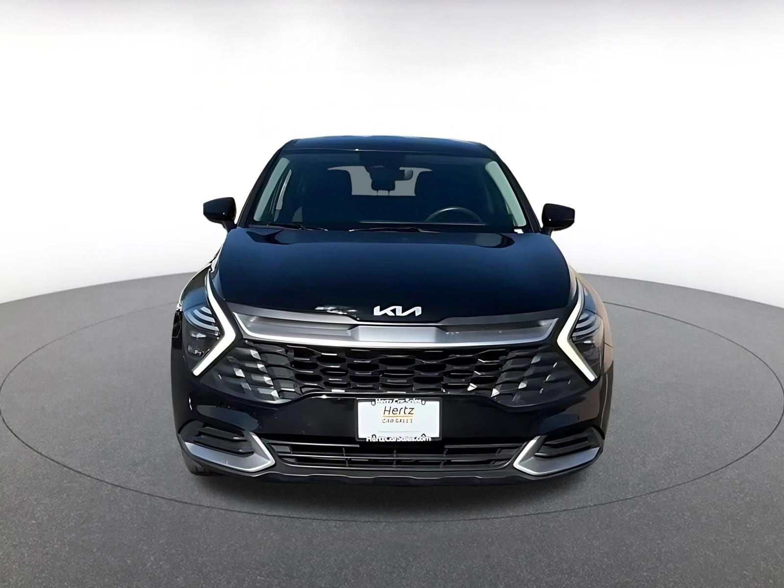 Thumbnail: 2025 Kia Sportage - 4