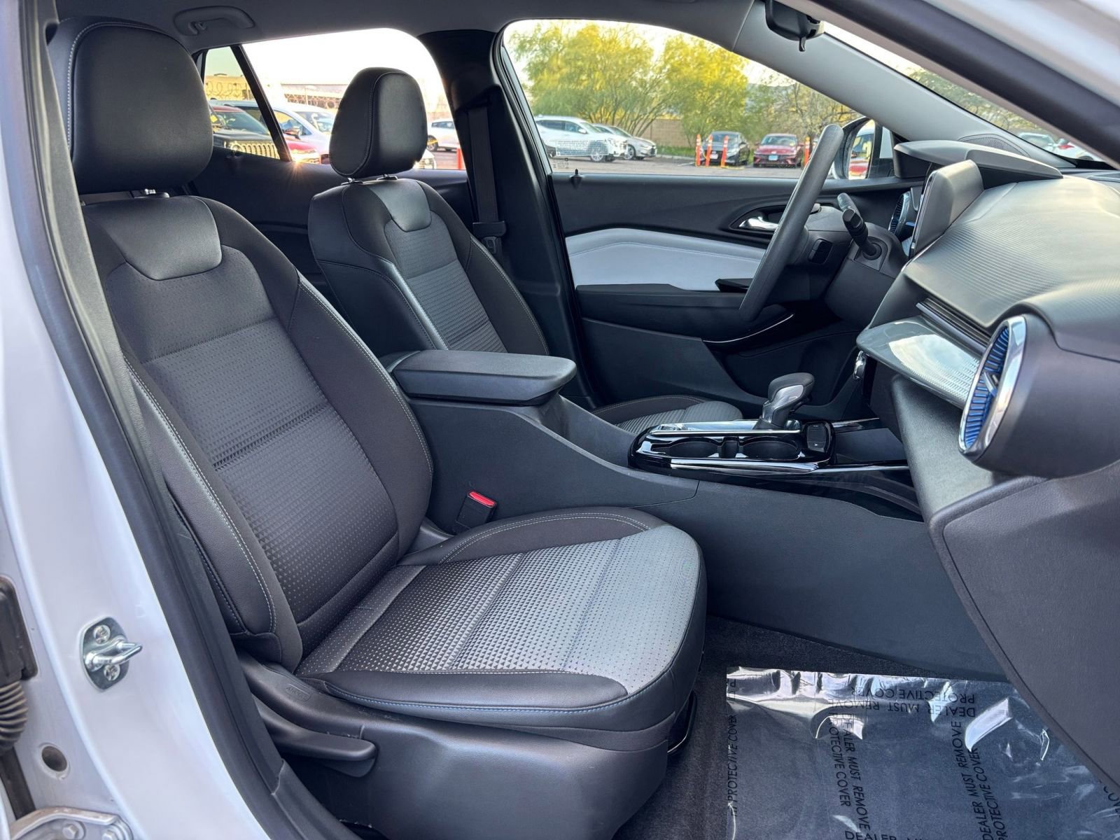 Thumbnail: 2025 Chevrolet Trax - 34