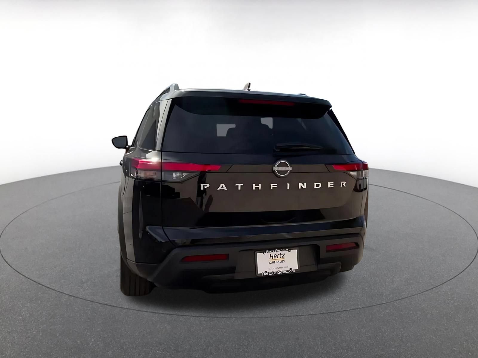 Thumbnail: 2025 Nissan Pathfinder - 11