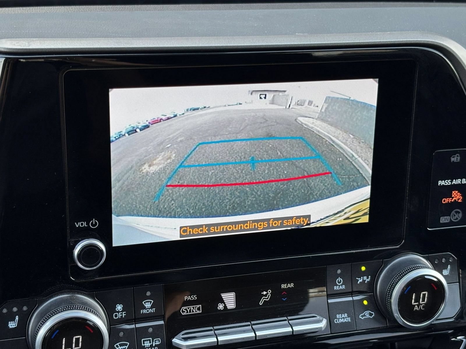 Thumbnail: 2026 Toyota Highlander - 25