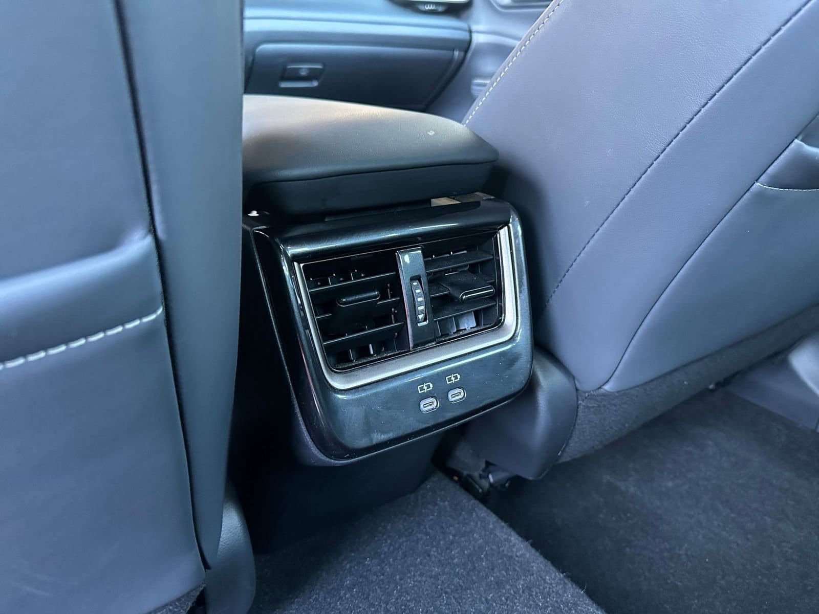 Thumbnail: 2025 Toyota Crown - 23