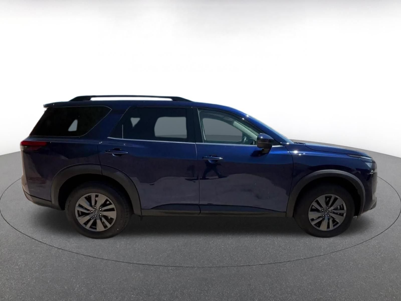 Thumbnail: 2025 Nissan Pathfinder - 16
