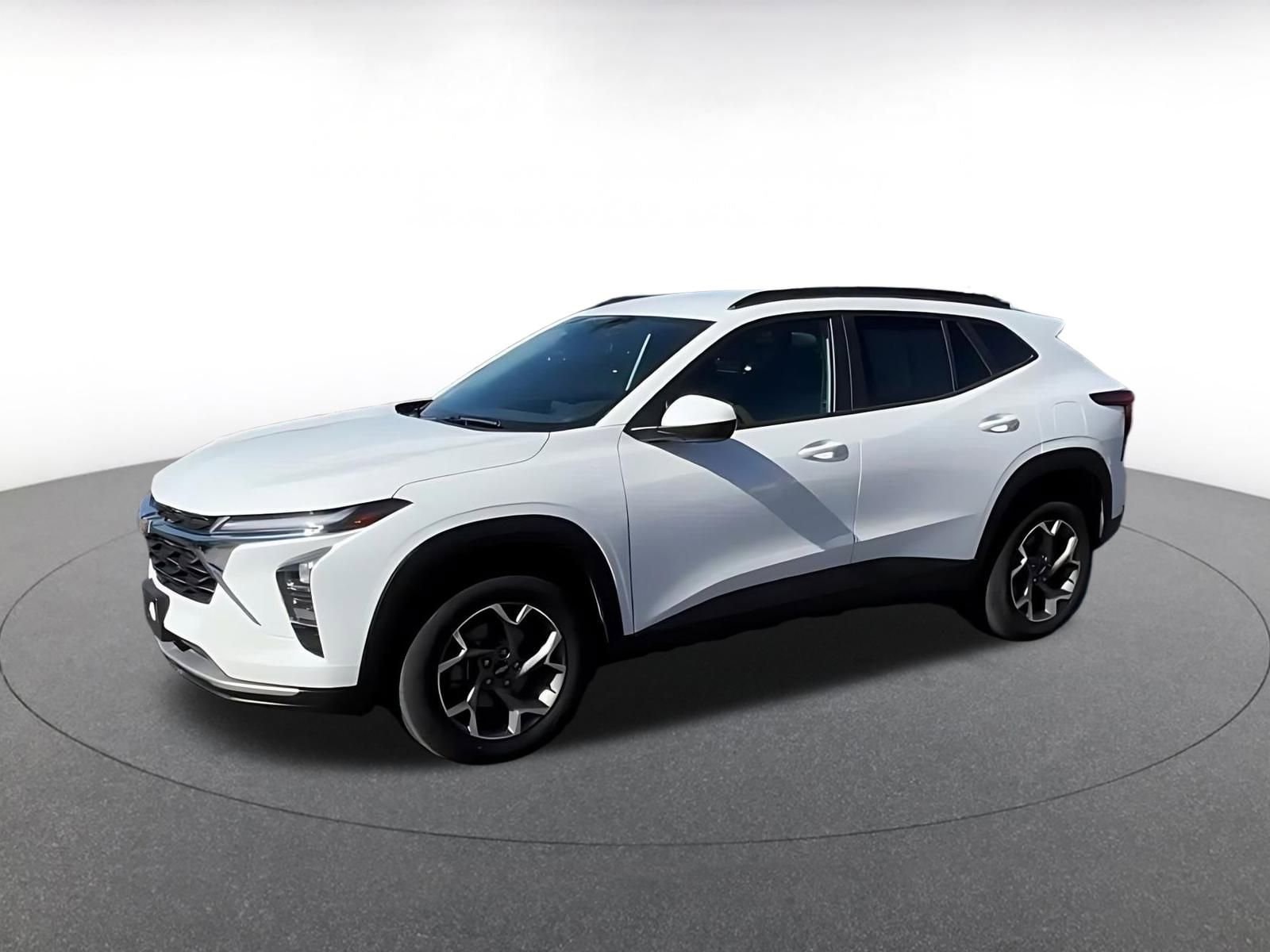 Thumbnail: 2025 Chevrolet Trax - 7