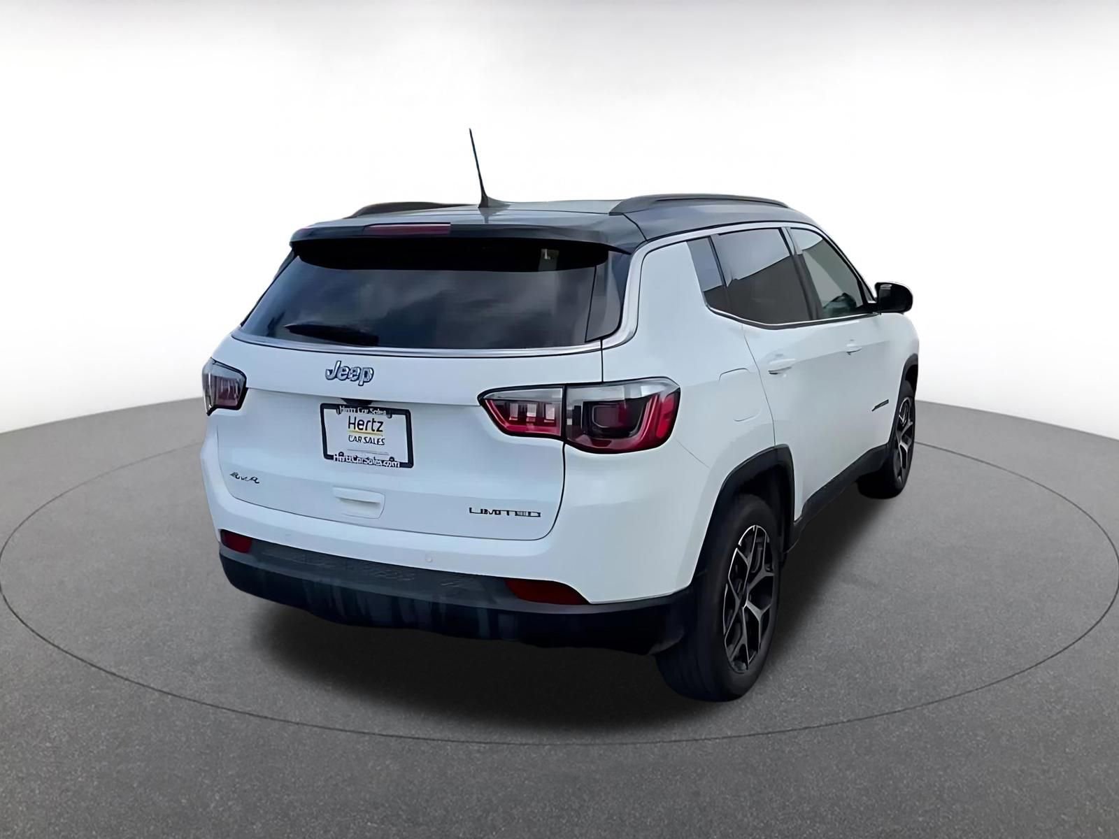 Thumbnail: 2025 Jeep Compass - 14