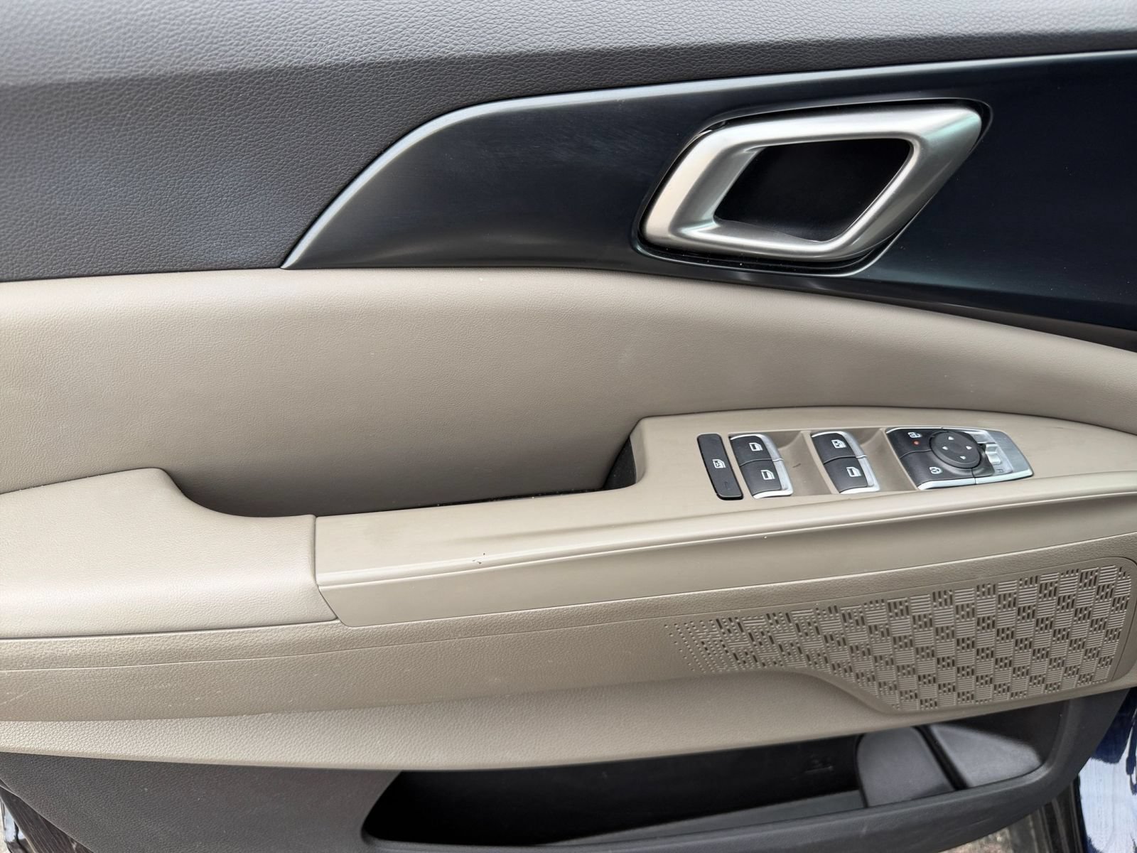 Thumbnail: 2026 Kia Carnival - 18