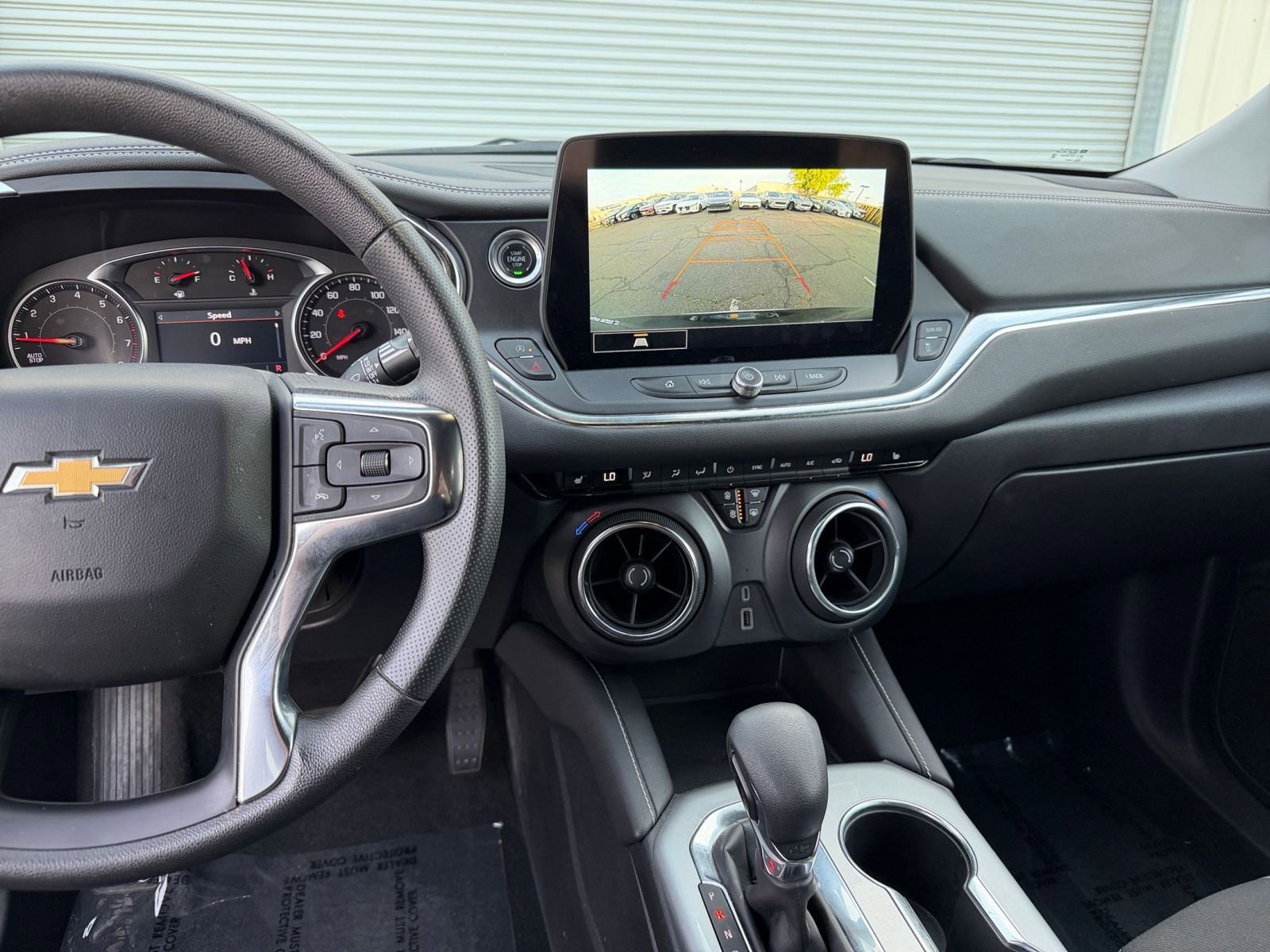 Thumbnail: 2025 Chevrolet Blazer - 17