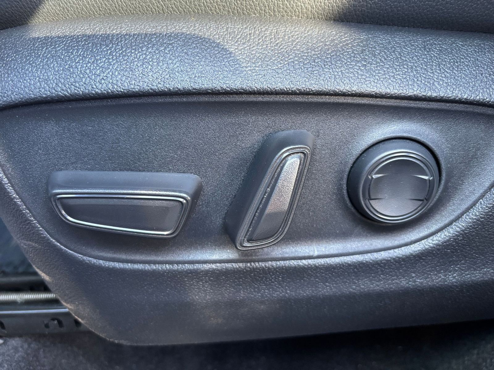 Thumbnail: 2025 Toyota Grand Highlander - 22