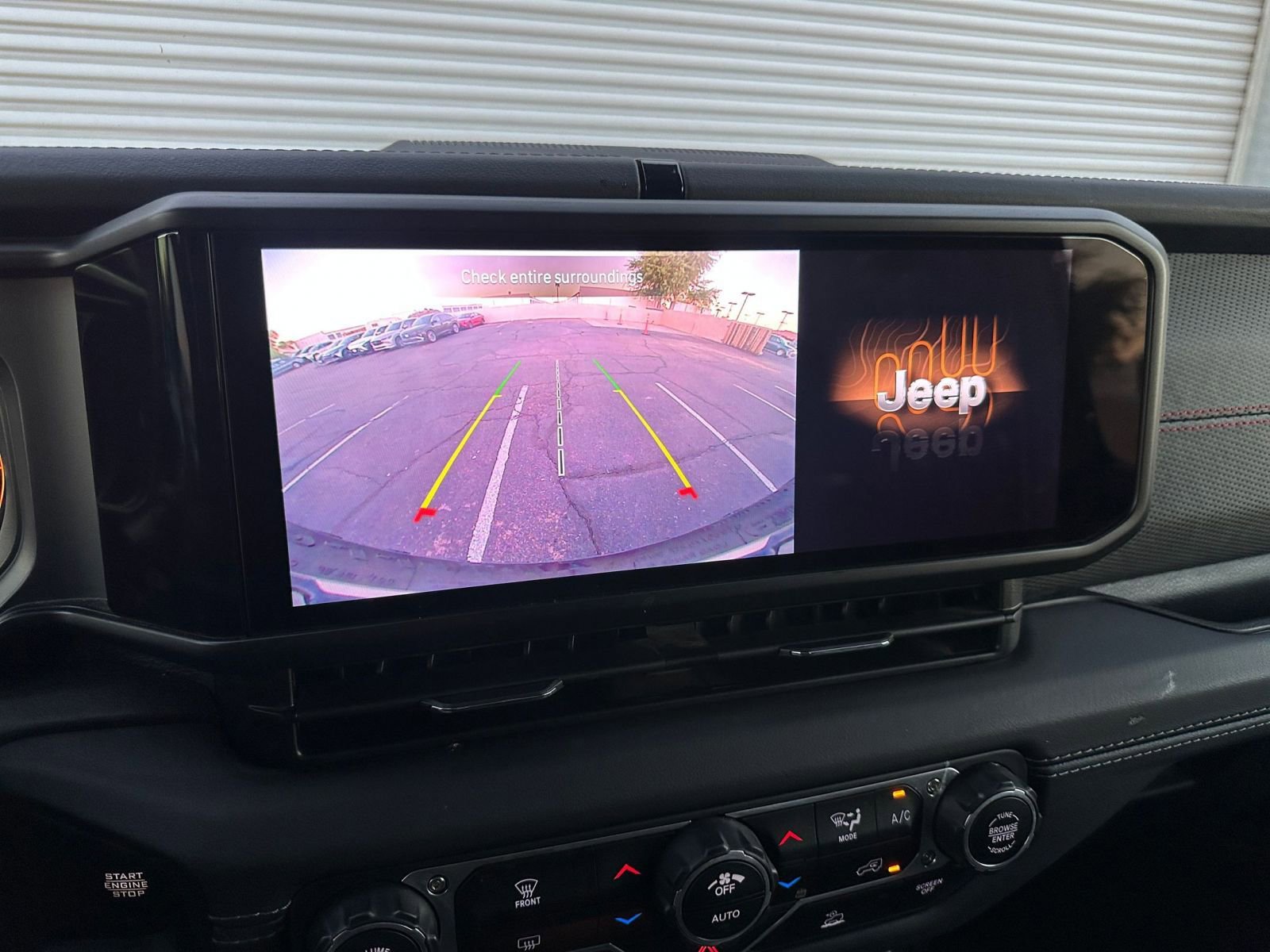 Thumbnail: 2025 Jeep Wrangler - 17