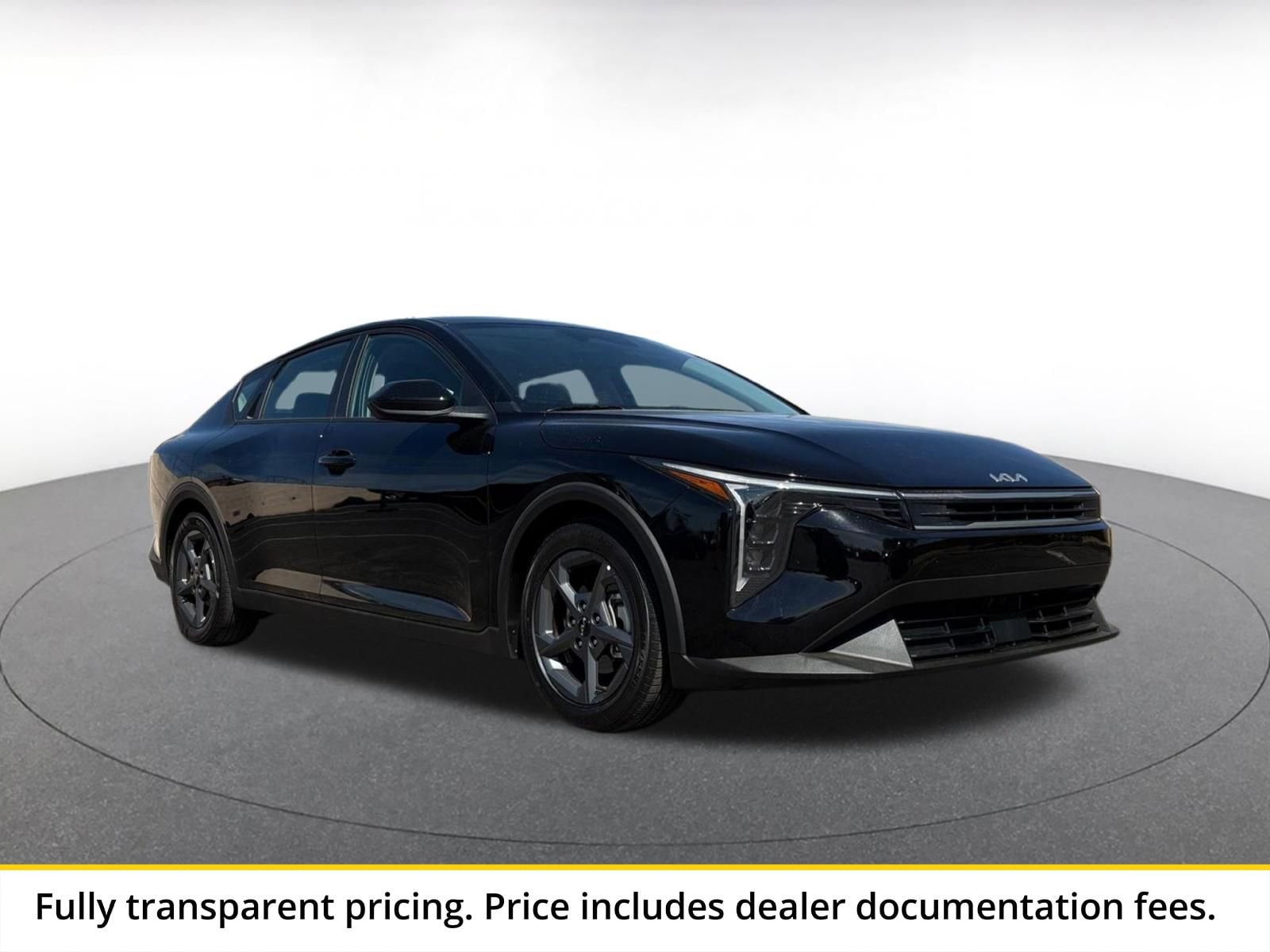 Thumbnail: 2025 Kia K4 - 1