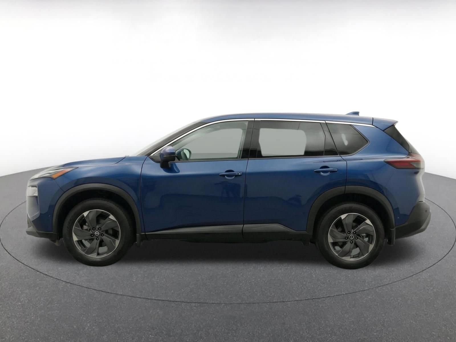 Thumbnail: 2025 Nissan Rogue - 4