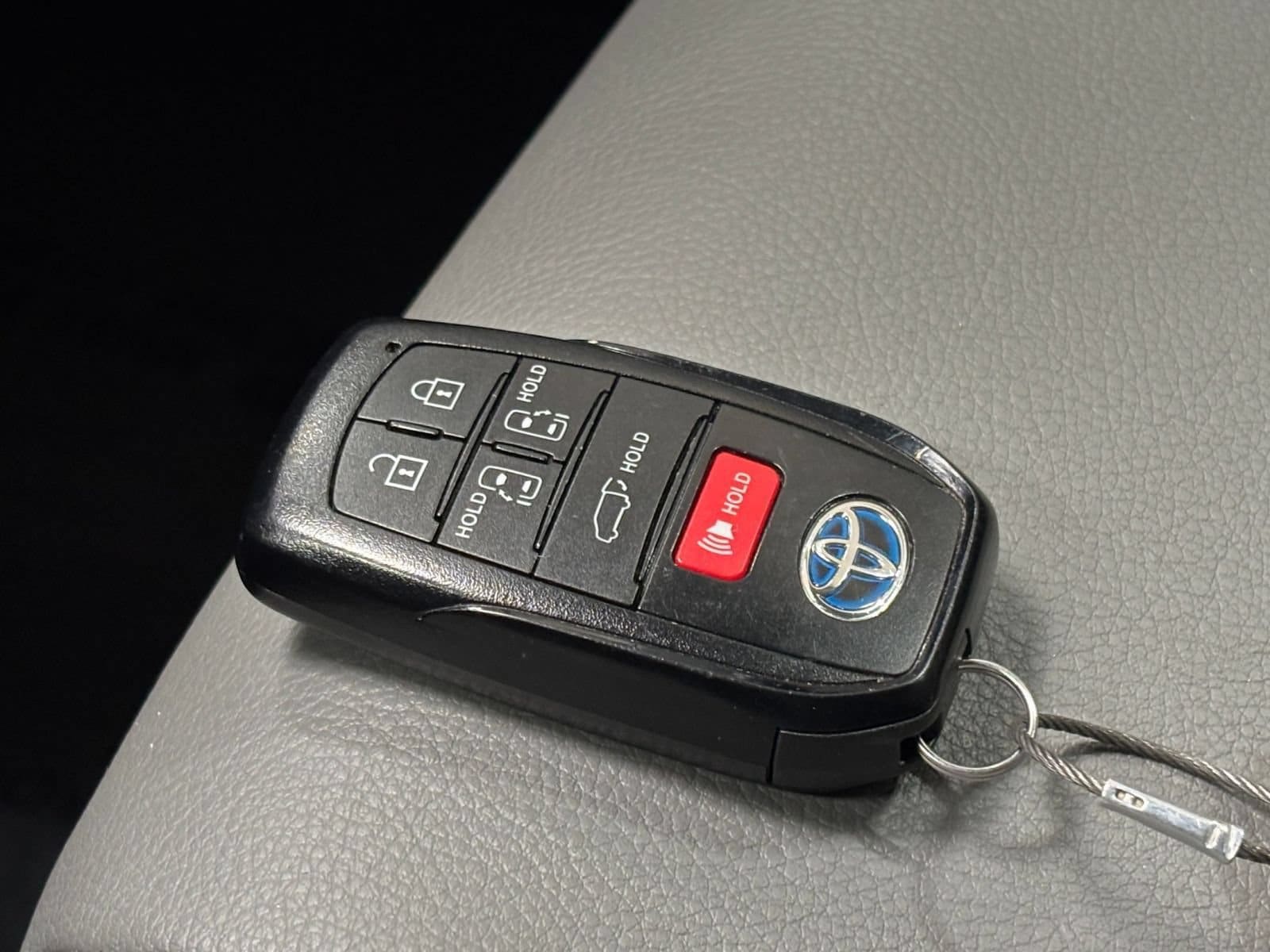 Thumbnail: 2025 Toyota Sienna - 20