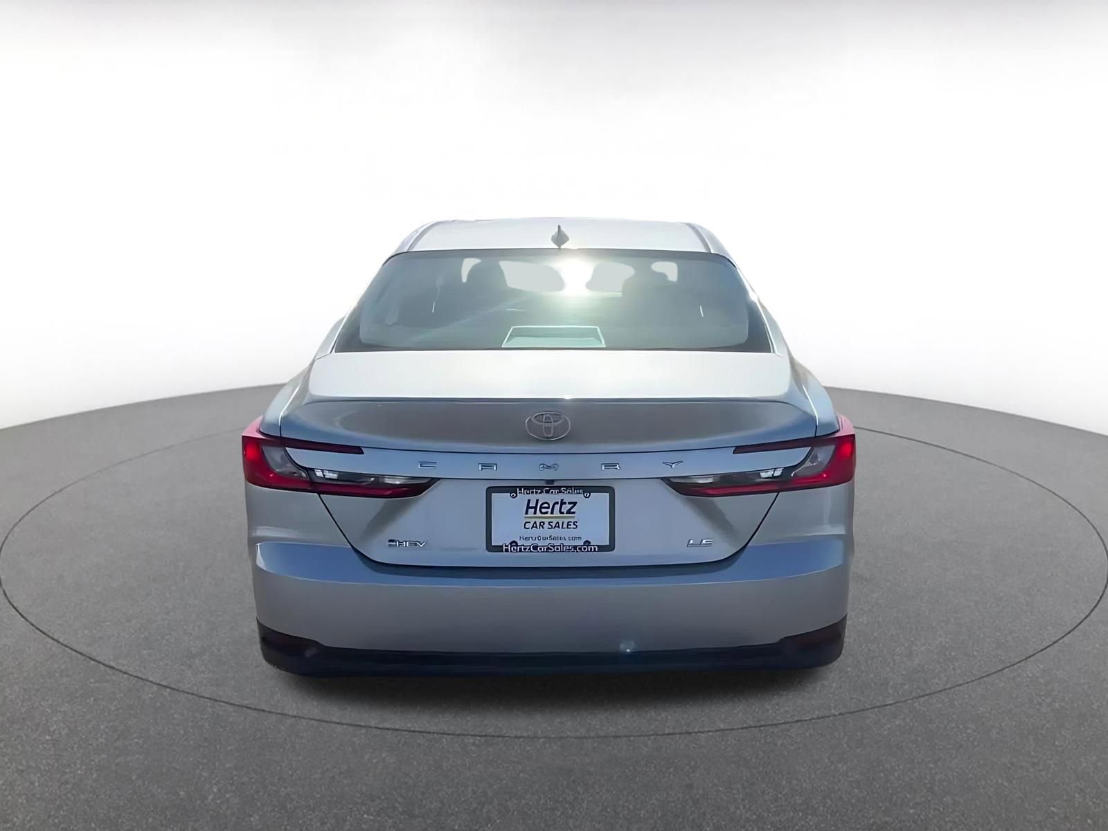 Thumbnail: 2025 Toyota Camry - 12