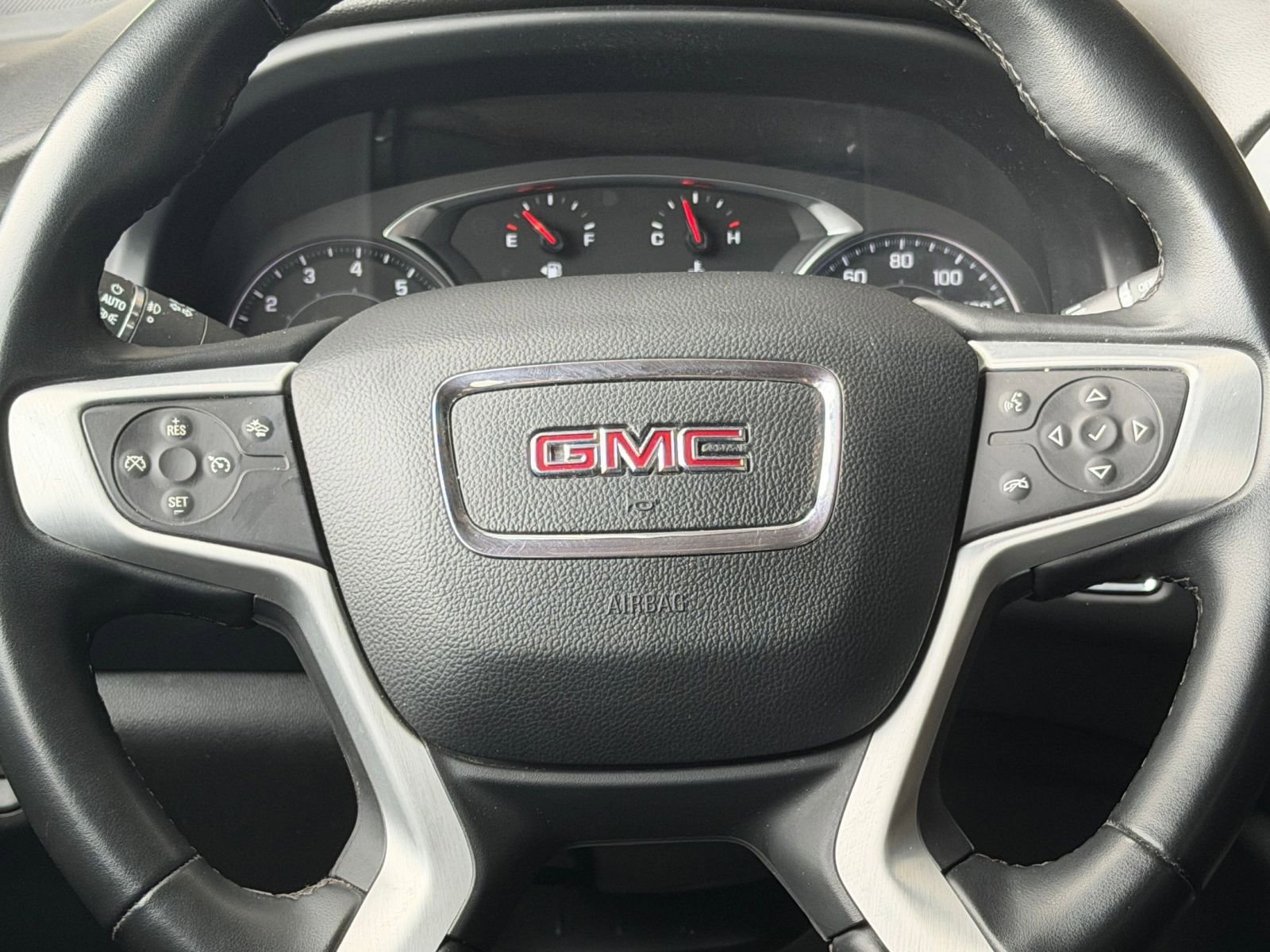 Thumbnail: 2023 GMC Acadia - 30