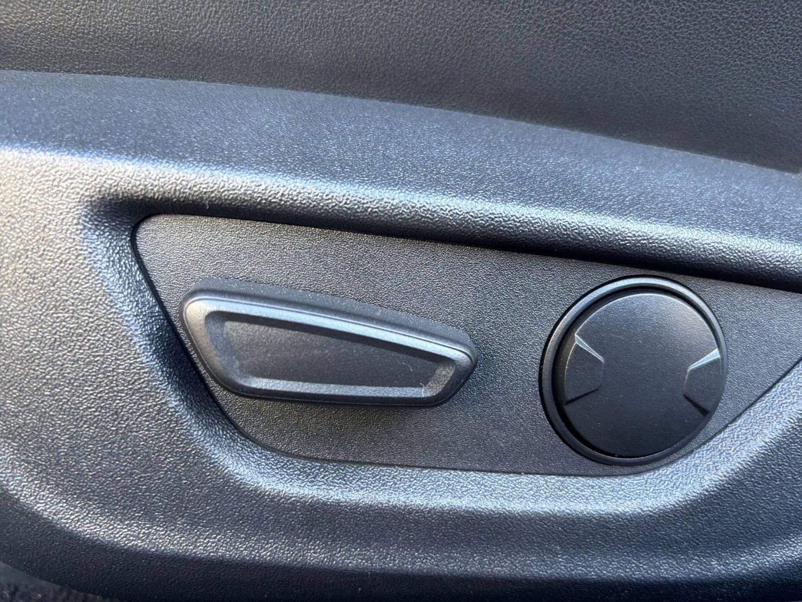 Thumbnail: 2025 Ford Mustang - 21