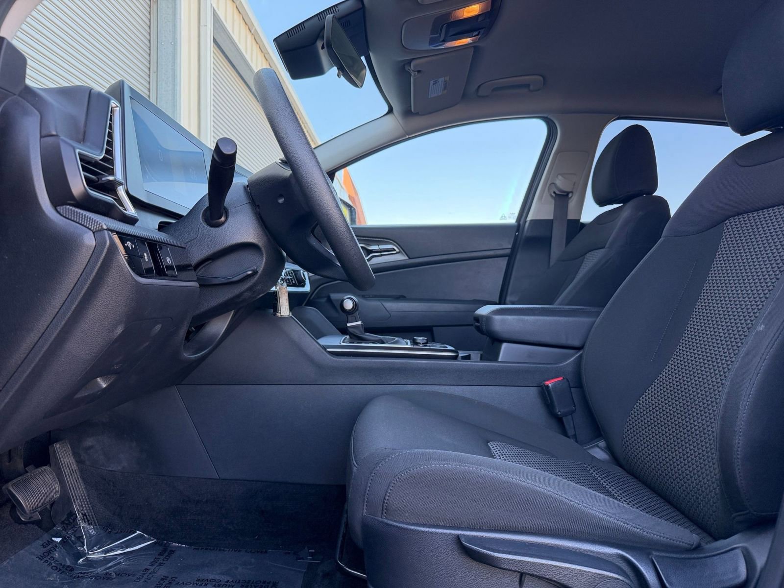 Thumbnail: 2025 Kia Sportage - 25