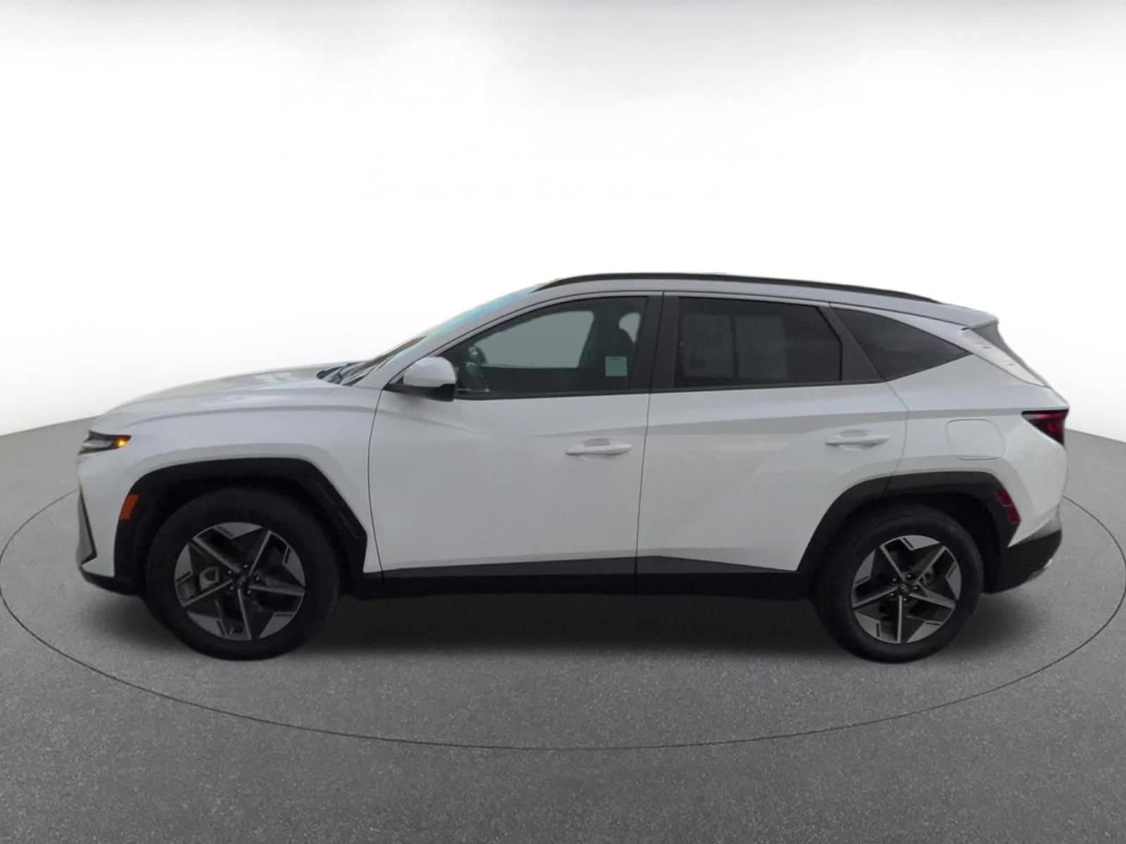 Thumbnail: 2025 Hyundai Tucson - 9