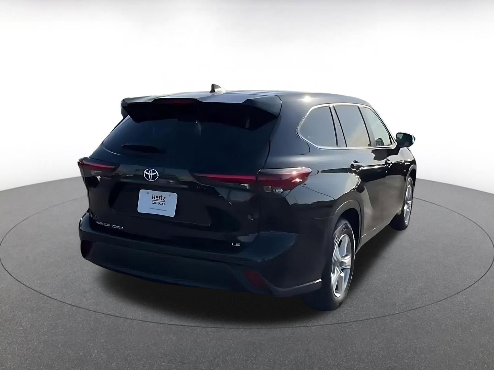 Thumbnail: 2025 Toyota Highlander - 14