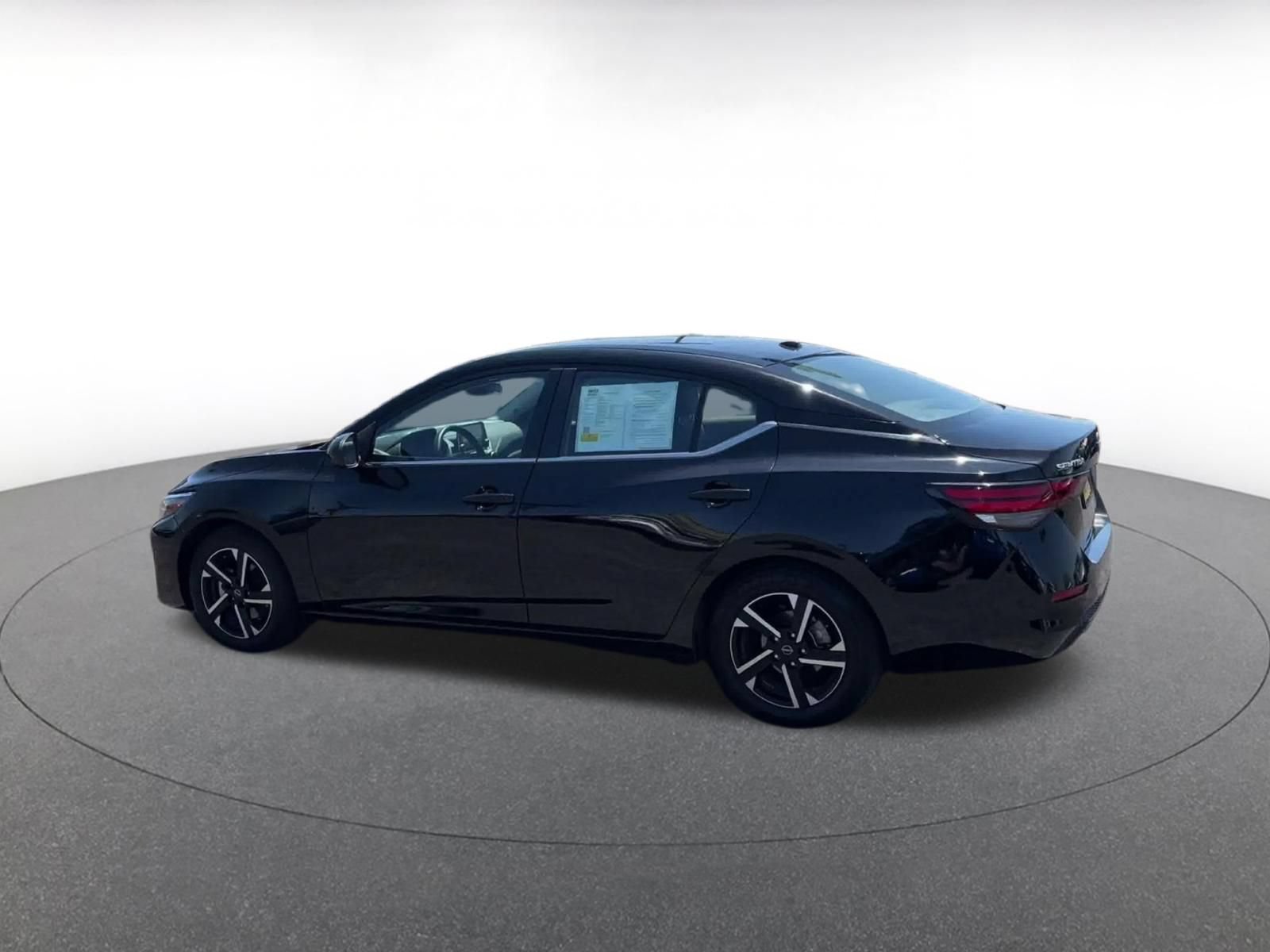 Thumbnail: 2025 Nissan Sentra - 8