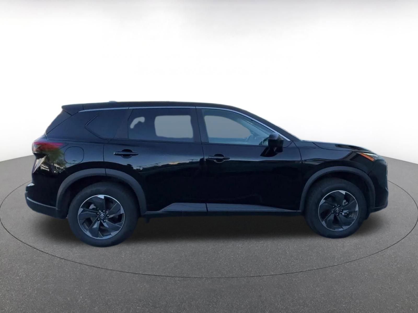 Thumbnail: 2025 Nissan Rogue - 16