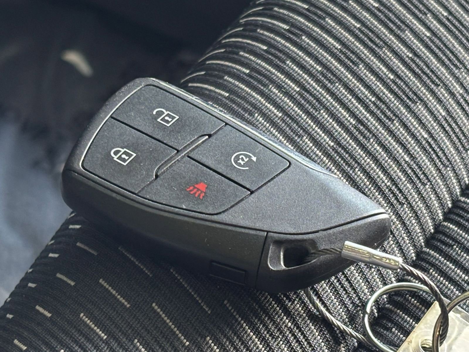 Thumbnail: 2025 Chevrolet Equinox - 25