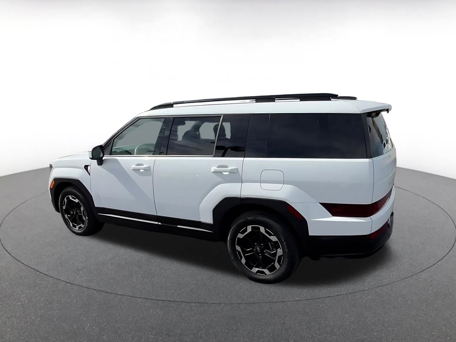 Thumbnail: 2025 Hyundai Santa Fe - 10