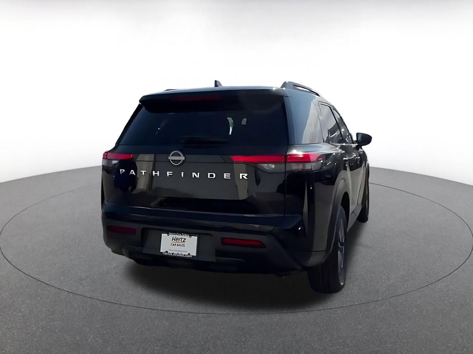 Thumbnail: 2025 Nissan Pathfinder - 14