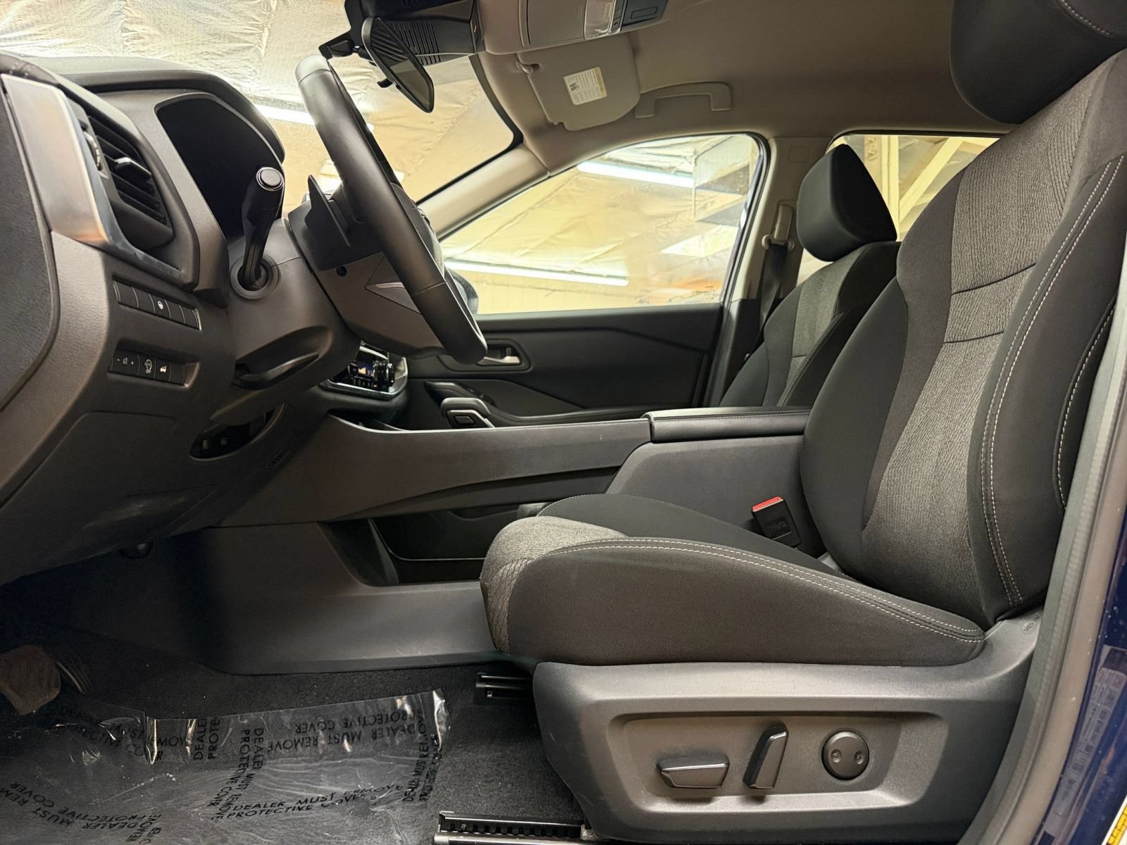 Thumbnail: 2025 Nissan Rogue - 29