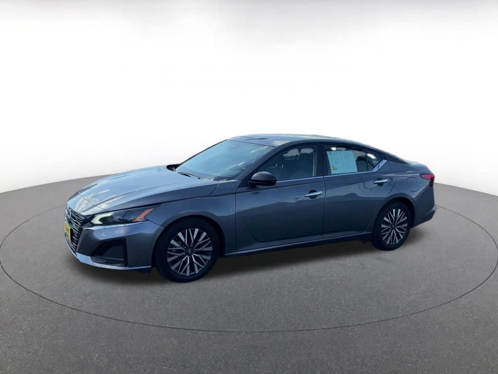 Thumbnail: 2025 Nissan Altima - 7