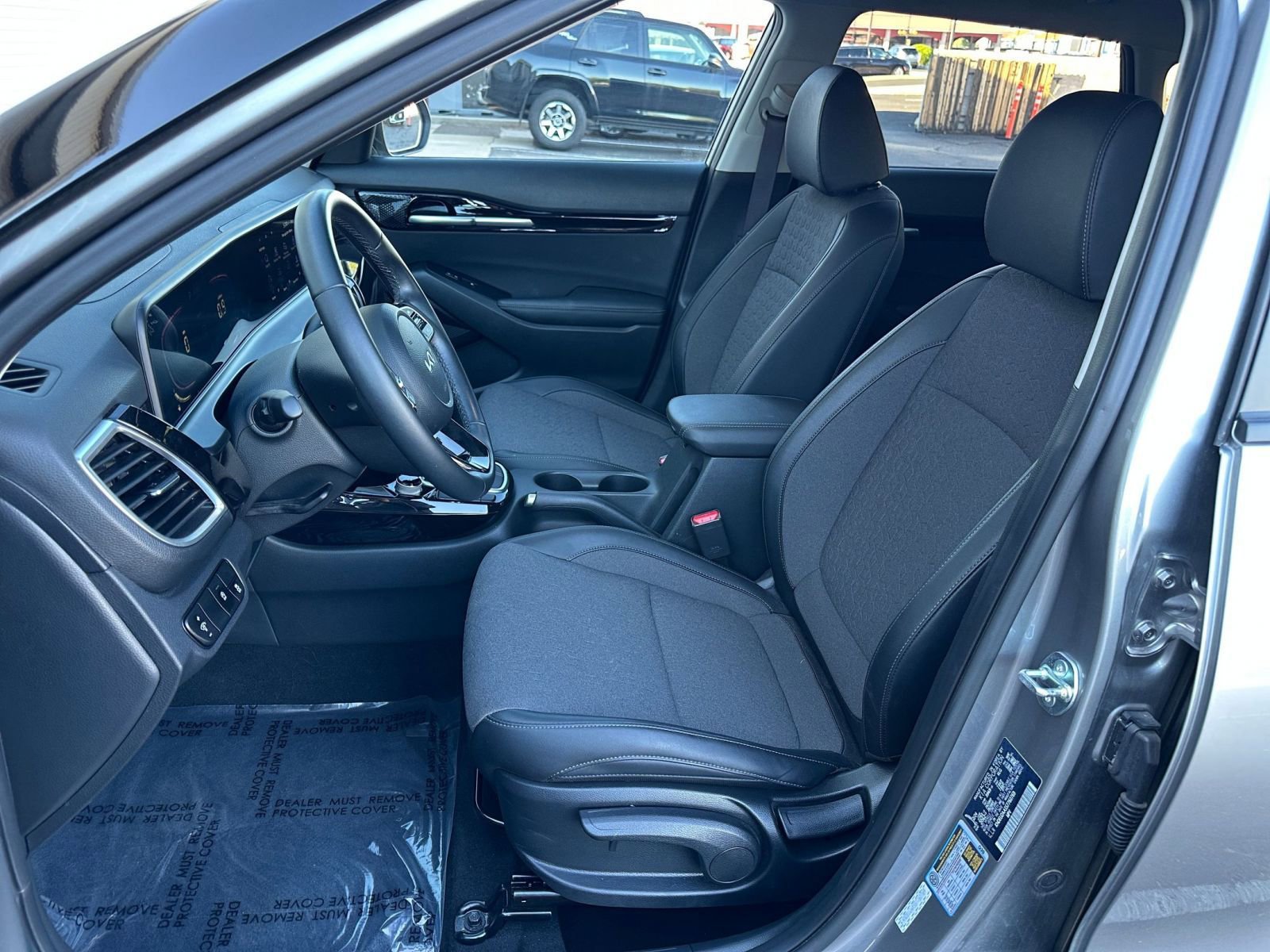 Thumbnail: 2025 Kia Seltos - 35