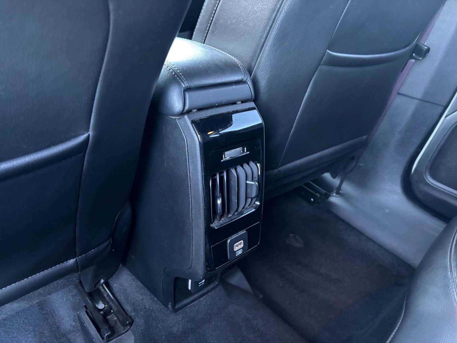 Thumbnail: 2023 Jeep Compass - 23