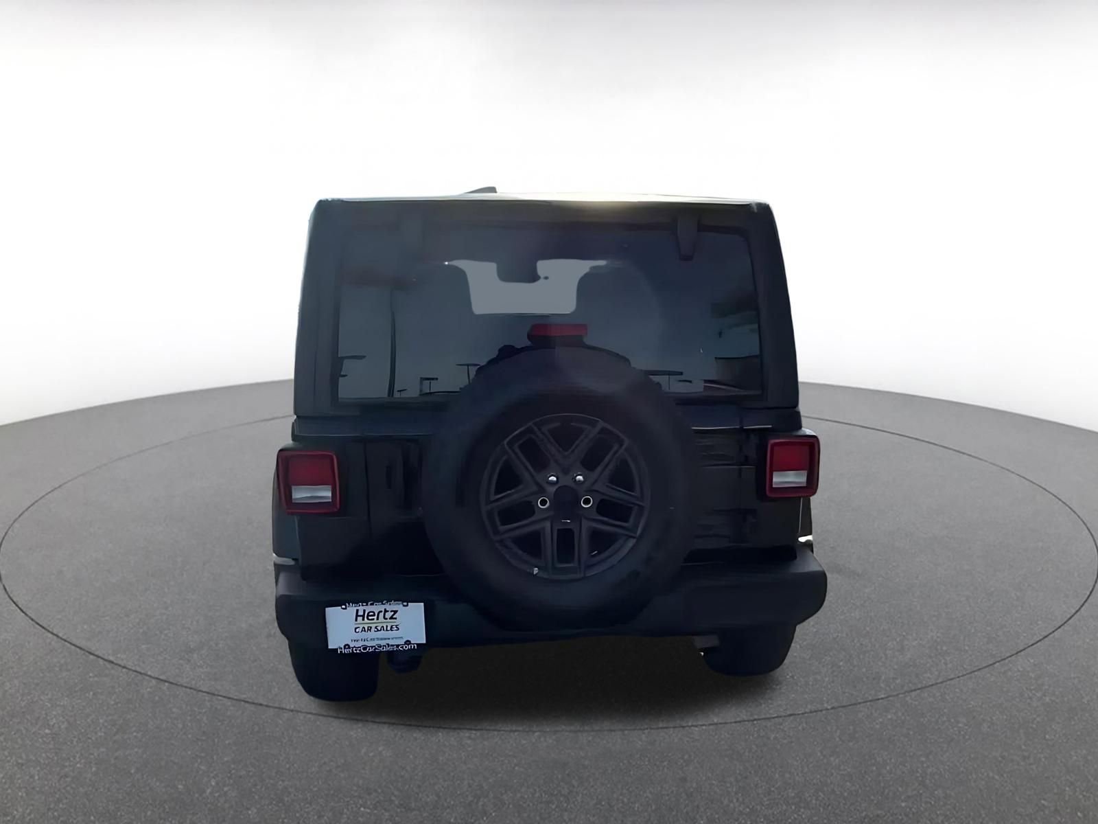 Thumbnail: 2025 Jeep Wrangler - 9