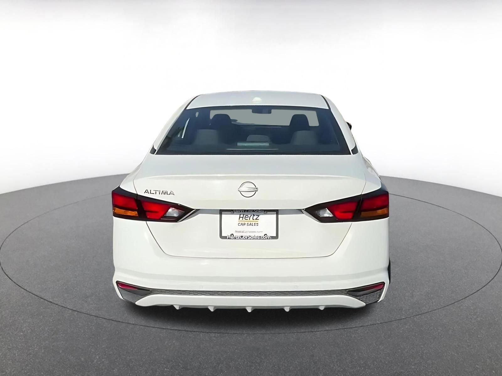 Thumbnail: 2025 Nissan Altima - 11